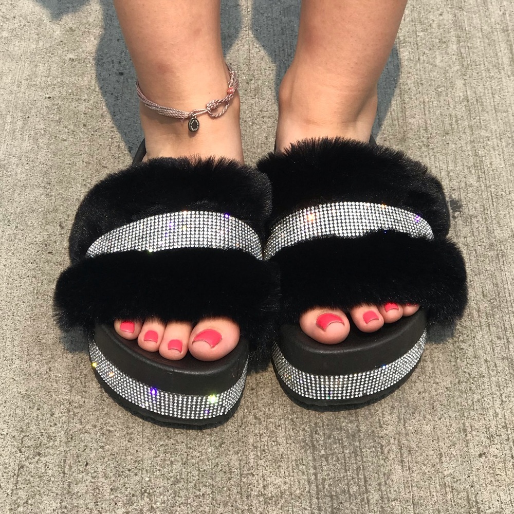 πππRhinestone Slippersπππ - Picture 5 of 6
